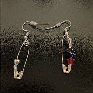 Decor Piece Earrings, 2pc set
